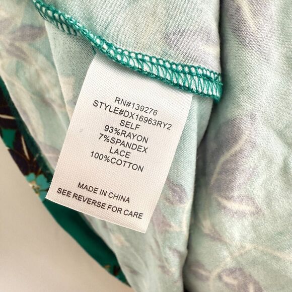 DANIEL RAINN Floral Tunic Plus Sz 1X V-Neck Tank Knit/Lace Stretch Green Top B44 - Picture 6 of 6